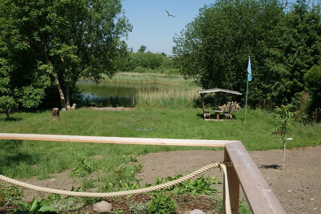 Ferienwohnungen Am Kleinen See Bergen Auf Rugen Exterior photo