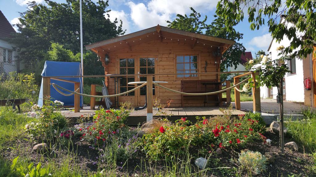 Ferienwohnungen Am Kleinen See Bergen Auf Rugen Exterior photo